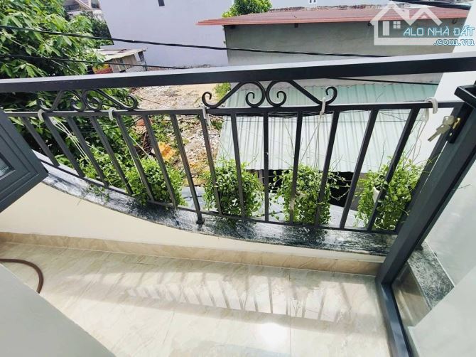 BÁN NHÀ HẺM XE HƠI  TÂN BÌNH 45m2 3PN Full Nội Thất 5.2 Tỷ - 9
