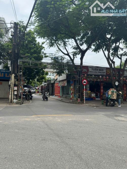 BÁN NHÀ PHỐ TRẠM, LONG BIÊN.GẦN AEON - NGÕ 4M, Ô TÔ 7 CHỖ ĐỖ CỬA, DÂN XÂY HƠN 7 TỶ - 9