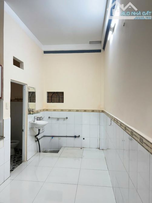 BÁN NHÀ 2 LẦU NGUYỄN THỊ ĐẶNG TÂN THỚI HIÊP, QUẬN 12, DT 36M² (3.5 × 10), GIÁ SIÊU RẺ - 9