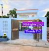 Trả trước 550 triệu nhà gần bên chợ Thạnh Phú hẻm lớn xe hơi đậu cửa.
