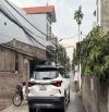 Bán mảnh đất thôn 3 Vạn Phúc, Thanh Trì, 135m2, đường thông, ô tô tránh