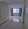 Bán nhà 3 tầng Lạc Long Quân , P10 , 18m2 , 2,5tỷ TL