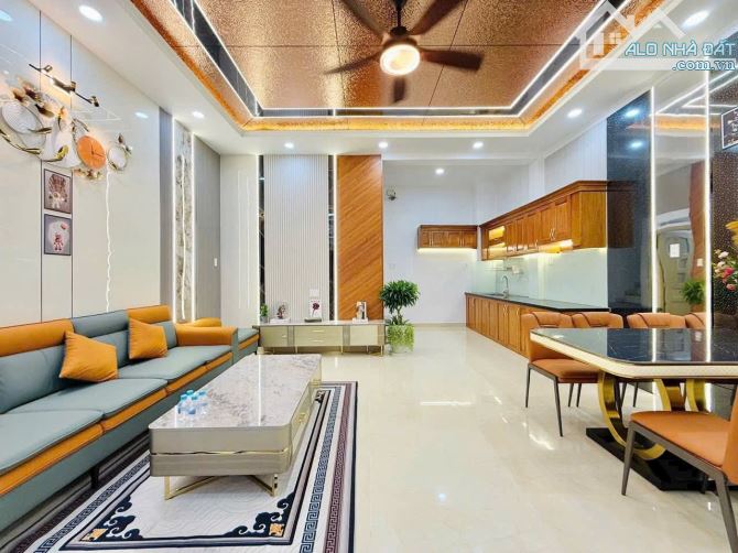 Bán nhà đẹp Ngã tư sở! 60m2 x 6T 10..tỷ - Hàng xóm Fivestar Kim Giang, dân xây, kinh doanh - 2