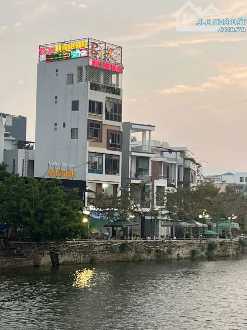 Bán nhà view bàu sen sau lưng đường Nguyễn Thái Học( Nguyễn Chích) 50m2