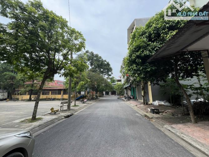 BÁN LÔ ĐẤT KHU 2 THỊ CẦU NHÌN VƯỜN HOA , LÀN 2 Đ.ĐẤU MÃ / DT 84,5M2 MT 6,5M / GIÁ 6,25 TỶ