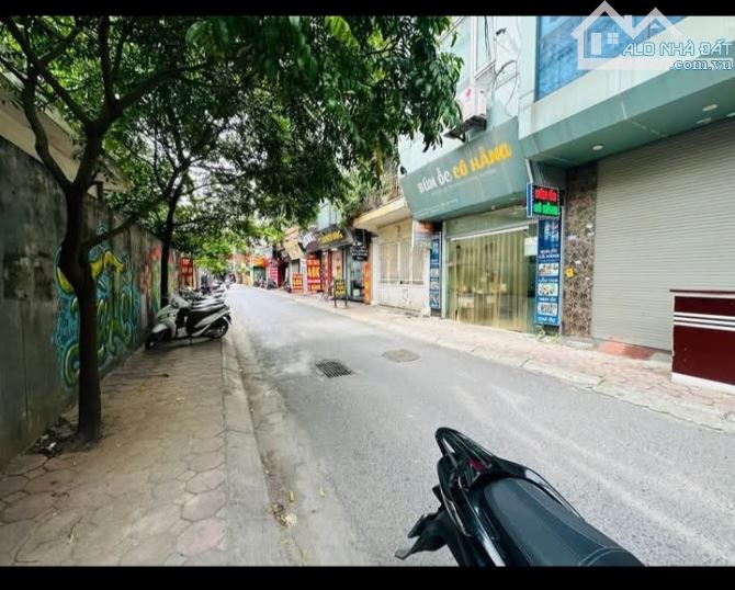 Cần bán nhà mặt phố Khương Thượng 6tầng thang máy full nội thất.