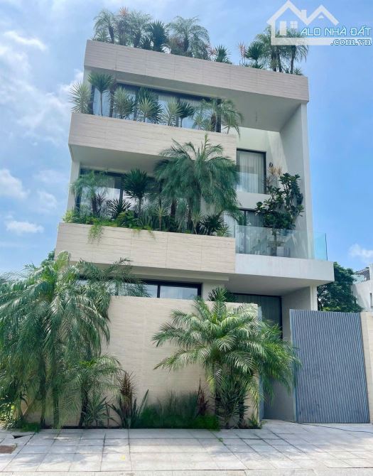 Biệt thự xứng đáng để ở nhất THẢO ĐIỀN -(8 x 22 ) 4 TẦNG có hồ bơi giá 41 tỷ tặng NT 18 TỶ