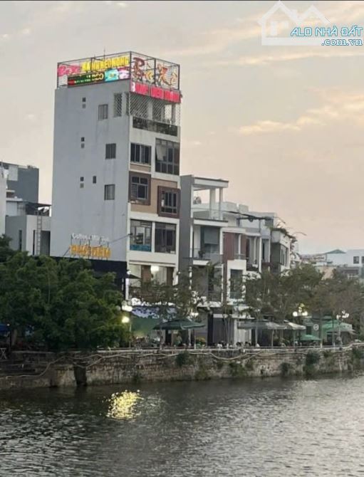 Bán nhà 6 tầng đường nội bộ nguyễn tất thành quy nhơn bình định