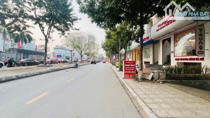 BÁN GẤP SHOPHOUSE MẶT PHỐ LÊ TRỌNG TẤN - GẦN VIN TÂY MỖ - KD TỐT. 120m2 x 5T- GIÁ 45,5 TỶ.