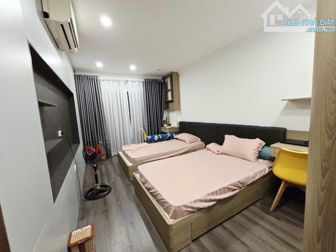 🌟 SIÊU PHẨM GIANG BIÊN – NỘI THẤT ĐẸP – Ô TÔ ĐỖ CỬA 🌟 💰 Giá chỉ 6 tỷ – Sổ đỏ đẹp