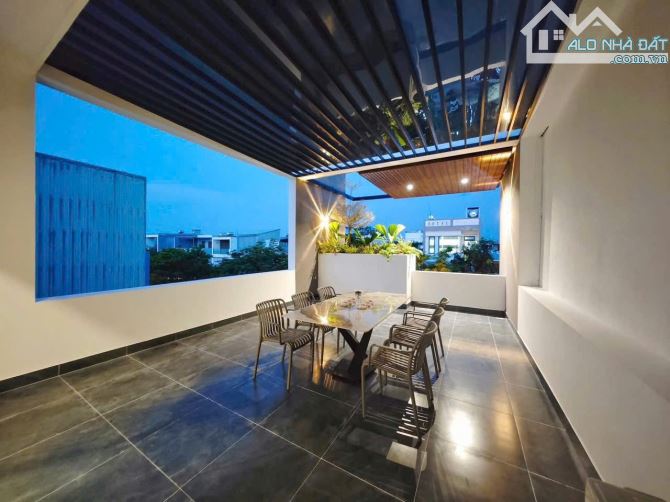 Nhà 3 Tầng hẻm 1 xẹt Đặng Văn Bi, Trường Thọ DT 80m2, SHR, tặng nội thất giá chỉ 7 tỷ.