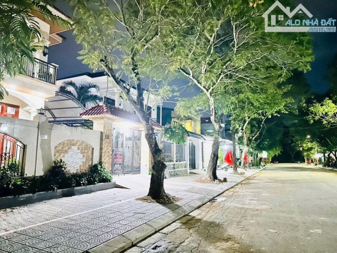 Bán mặt tiền Trần Lư, KQH Xóm Hành, Tp.Huế hàng hiếm giá 3,4x tỷ