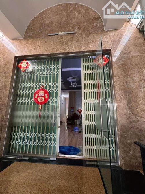 Cần Bán nhanh Căn nhà ở Tân Xuân ,Hóc Môn 115m2 Sổ hồng Riêng Sẵn 990triệu bao Phí Thuế