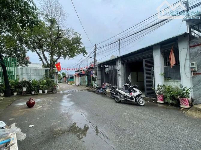 🏠Vợ chồng ly thân cần bán gấp nhà DT 80m2 mặt tiền đường bà điểm Giá 920Triệu🏠