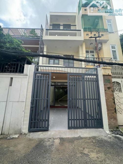 HẺM XE HƠI 1/ LÊ QUANG ĐỊNH -BÌNH THẠNH 4×18=4 TẦNG -6PN