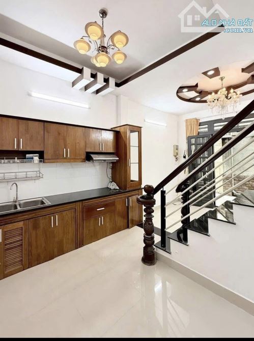 HẺM Ô TÔ - 76M2 - 4 TẦNG BTCT - LÊ VĂN SỸ, PHÚ NHUẬN - SỔ VUÔNG VỨC - CHỈ 8 TỶ