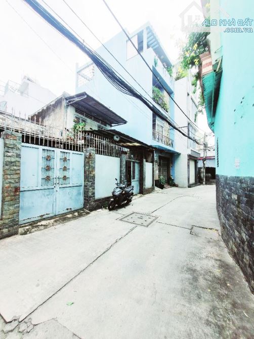 Nhà Hẻm Xe Hơi, Trường Chinh, Tân Bình, 5.4x13m, 70m2, Chỉ 7.x tỷ TL