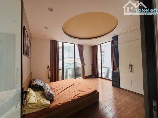 NHÀ 2 MẶT KIỆT Ô TÔ–FULL NỘI THẤT SANG TRỌNG–VIEW BIỂN CỰC ĐẸP–SÁT BIỂN NGUYỄN TẤT THÀNH🏖