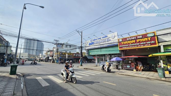 13,8Tỷ TL🔥Bán nhà 322,5m2 SẦM UẤT_Nhà cấp 4 đường D4 KDC Thuận Giao_p.Thuận Giao_Thuận An
