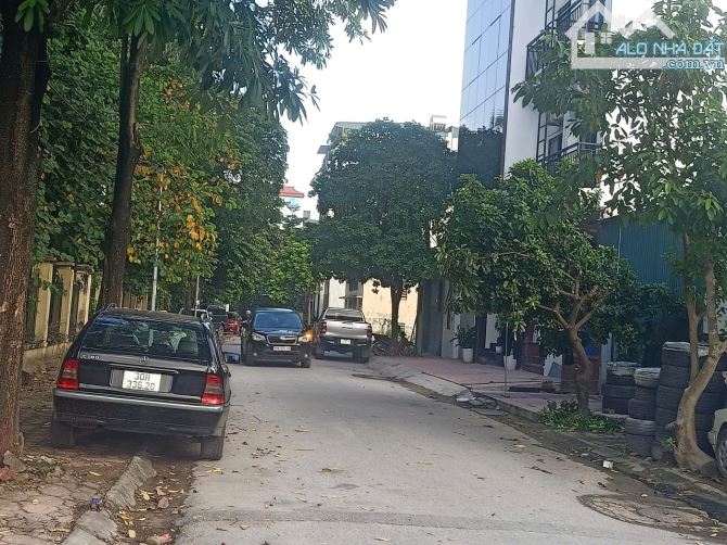 SIÊU ĐẸP ĐẤT MẶT PHỐ KIỀU MAI 82M2 MT 6M 2 MẶT PHỐ TRƯỚC SAU Ô TÔ TRÁNH KD VỈA HÈ