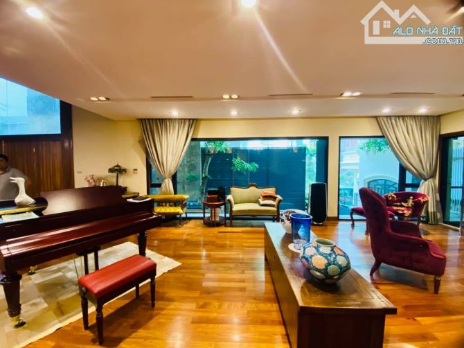 Nhà Trần Đăng Ninh 66M mặt phố Kinh doanh mặt tiền 6M giá tốt