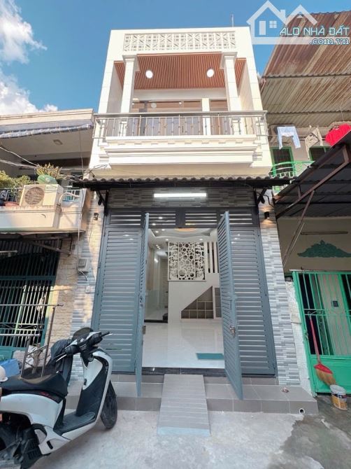 SIÊU PHẨM KHU VIP NHÀ ĐẸP-HẺM ÔTÔ-GẦN AEONMALL - DTSD 85m2 5,1TỶ