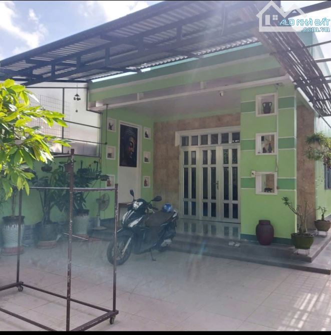 Bán thì tiếc để thì gánh nợ k nỗi !  Chủ kẹt tiền bán nhanh căn nhà ở Diện tích 138m2