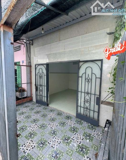 KẸT TIỀN ! Bán nhà ở ngay Bà Điểm Hóc Môn 4x20 ( 80m2 ) 860 TRIỆU Sổ hồng riêng