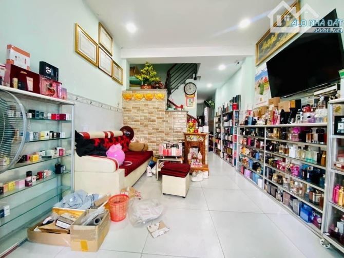 Bán Nhà 5 Tầng, Hẻm 6M Thông, 42M2, Lê Trọng Tấn, Tân Phú, Nhình 5 Tỷ
