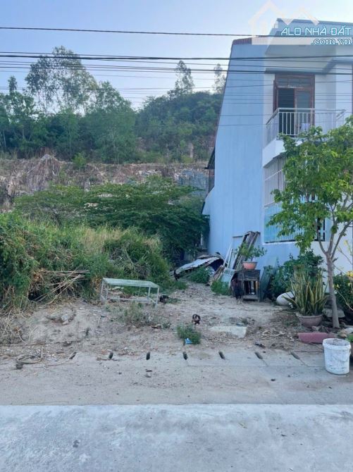 Bán Đất TĐC mặt tiền sông Tắc Giá 2,9ty-80m2