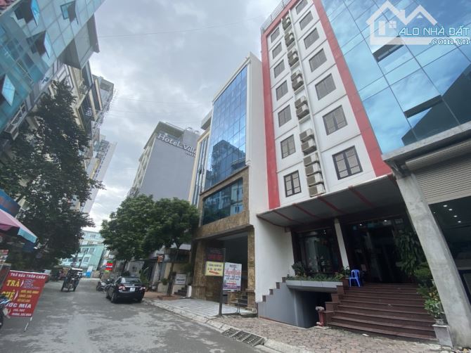 Phân Lô Linh Đàm 235m2 - View Hồ - Mặt Tiền 10m - Nhiều Ô tô tránh, Vỉa Hè, KD Đa Dạng