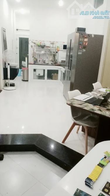🚨 NGỘP NGÂN HÀNG BÁN GẤP TRONG THÁNG – CÁCH MẠNG THÁNG TÁM – 6.2 X 14 – 2 TẦNG – 14.95 TỶ