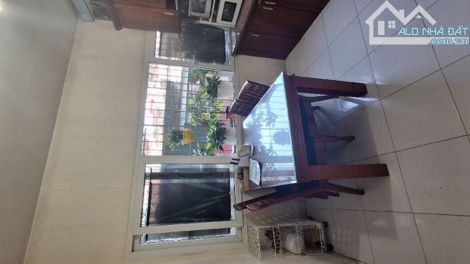 Bán nhà phố Nhân Hòa, 75M, 3 ngủ 2 wc. nhỉnh 4 tỷ.