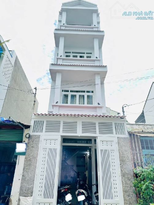 NHÀ ĐẸP- ĐƯỜNG TO- GIÁ RẺ-DT 4X17- 4 TẦNG BTCT-NGAY TRUNG TÂM SẦM UÂT TÂY THẠNH-TÂN PHÚ