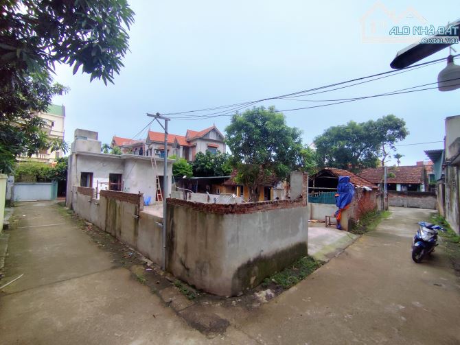 Lô góc 102m,mt 6m,đường ô tô,làng nghề đồ gỗ Phúc Trạch-Thường Tín gần cao tốc
