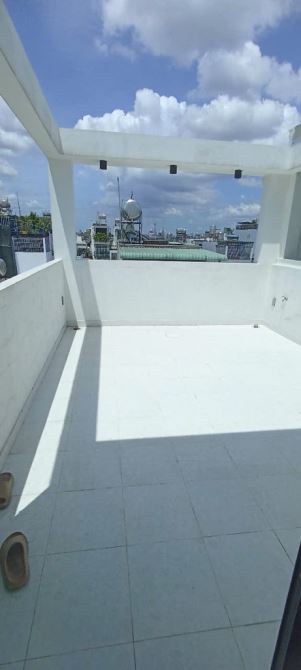 NHÀ 5 TẦNG NGAY AEON TÂN PHÚ – HẺM 6M XE HƠI NGỦ TRONG NHÀ – CHỈ  6,2 TỎI!
