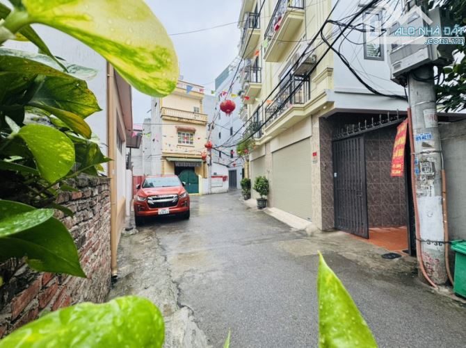 🏡 BÁN NHÀ LIÊN MẠC – GIÁ TỐT NHẤT KHU VỰC – CHỈ 5..TỶ 📍 Diện tích: 45m² – Mặt tiền: 4,8