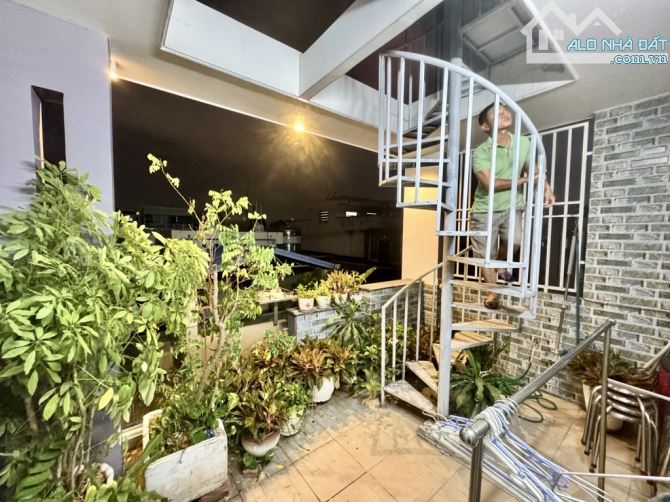 50M2 _ 5 TẦNG _ THÍCH QUẢNG ĐỨC _ HXH _ PHÚ NHUẬN _ HƠN 11 TỶ TL - 10