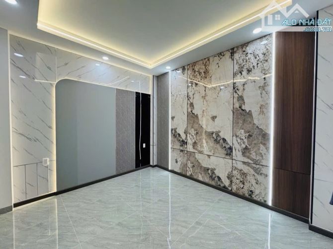 ✨ SIÊU PHẨM KHU TÊN LỬA - CĂN GÓC - 5 TẦNG SIÊU ĐẸP - FULL NỘI THẤT CAO CẤP - GIẢM CÒN 7,9 - 10