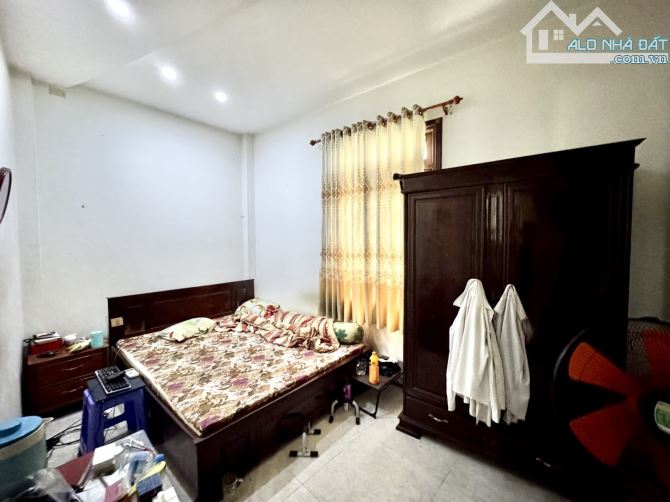 BÁN NHÀ PHÚ NHUẬN - Ô TÔ VÀO NHÀ - 4 TẦNG - 46M2 - NỞ HẬU - 10
