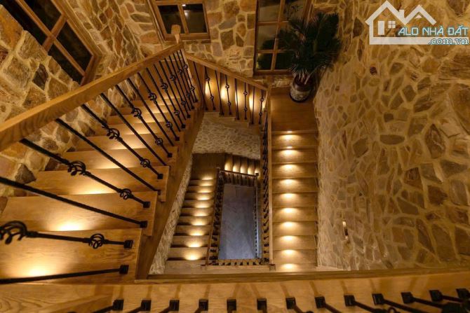 VILLA CAO CẤP THIẾT KẾ VỪA CỔ ĐIỂN + HIỆN ĐẠI, SANG TRỌNG VÀ TINH TẾ 460M2 GIÁ 69 TỶ - 11