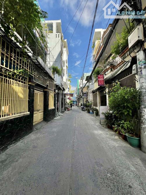 BÁN NHÀ PHÚ NHUẬN - KHU PHAN XÍCH LONG - HẺM XE HƠI - 6 TẦNG 7 CHỖ - 11