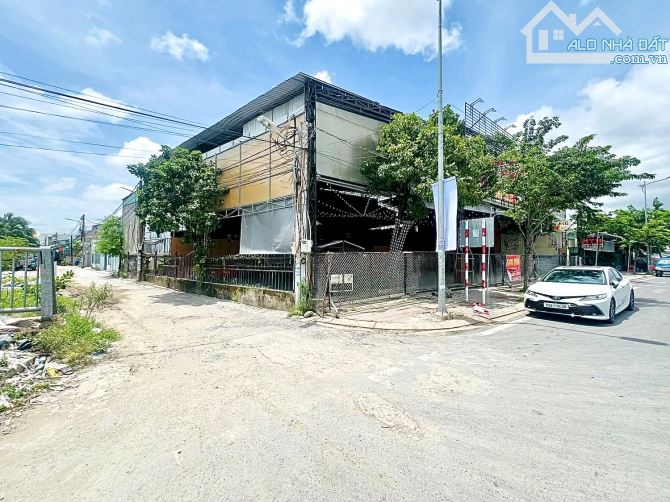 Nền Mặt tiền Bờ kè hẻm 25 Nguyễn Văn Linh - Thông Trần Hoàng Na, P.Tân An - 1