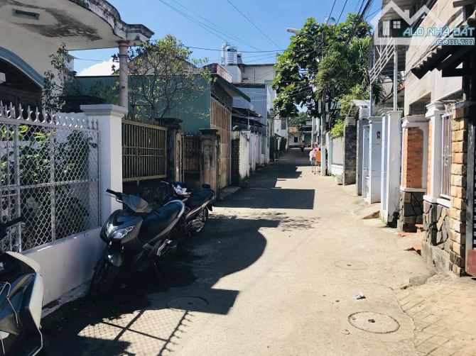 💥  Bán Đất (Tặng Nhà Cũ) Hẻm Đinh Công Tráng, Phường BMT. 2 Tỷ990 - 1