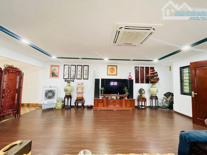 BÁN NHÀ KIM MÃ 3 OTO TRÁNH KINH DOANH NHÀ 2 MẶT TIỀN DT70M2*MT6.2M*6T DÂN XÂY. CHỈ 25 TỶ