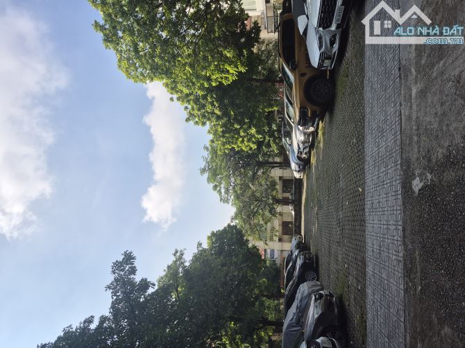 LƯƠNG NGỌC QUYẾN HÀ ĐÔNG CĂN HỘ DỊCH VỤ THIẾT KẾ ĐẸP 2 THOÁNG Ô TÔ ĐỖ CỬA 60m 13 TỶ - 1