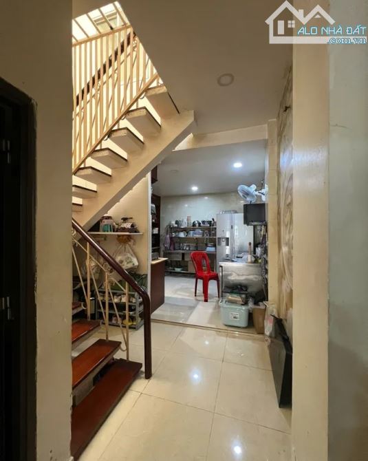 Nhà Hẻm Xe Hơi Trần Đình Xu, Quận 1: 2 Tầng, 4PN, Tiện Kinh Doanh, Giá Tốt! - 1