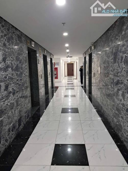 CC B.ÁN CĂN HỘ CHUNG CƯ CAO CẤP RIVERVIEW TÂY HỒ DT 94m giá 7.5 tỷ - 1