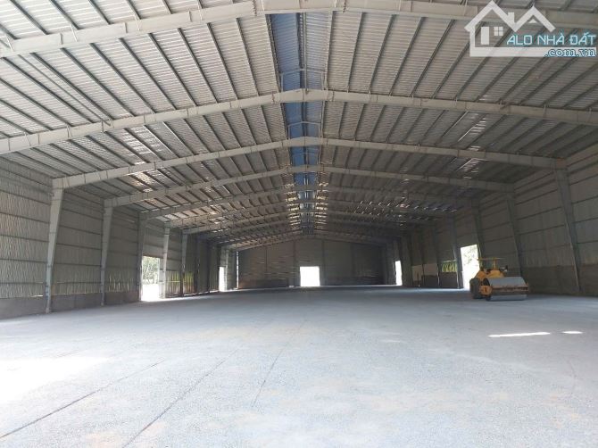 Cho Thuê 2.900m2 Nhà Xưởng Mới Tân Uyên Bình Dương Giấy Tờ Đầy Đủ - 1