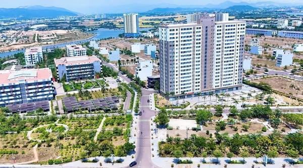 HOT! Đất Nền Khu Đô Thị  An Phú Thịnh Quy Nhơn có Trường FPT, Mầm non Quốc tế Giá 2x tr/m2 - 1